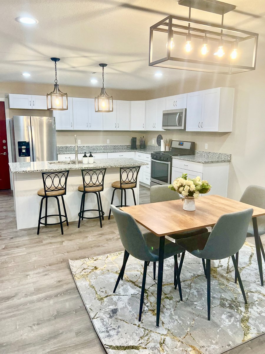 Dinning Area / Kitchen