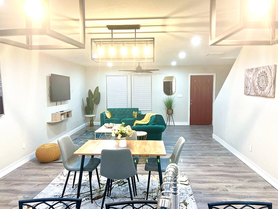 Living Room / Dinning Area