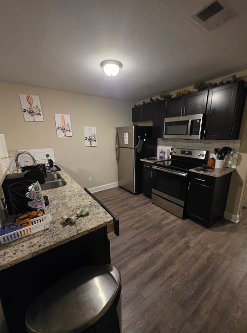 Furnished Finder property 874599_1 photo 3