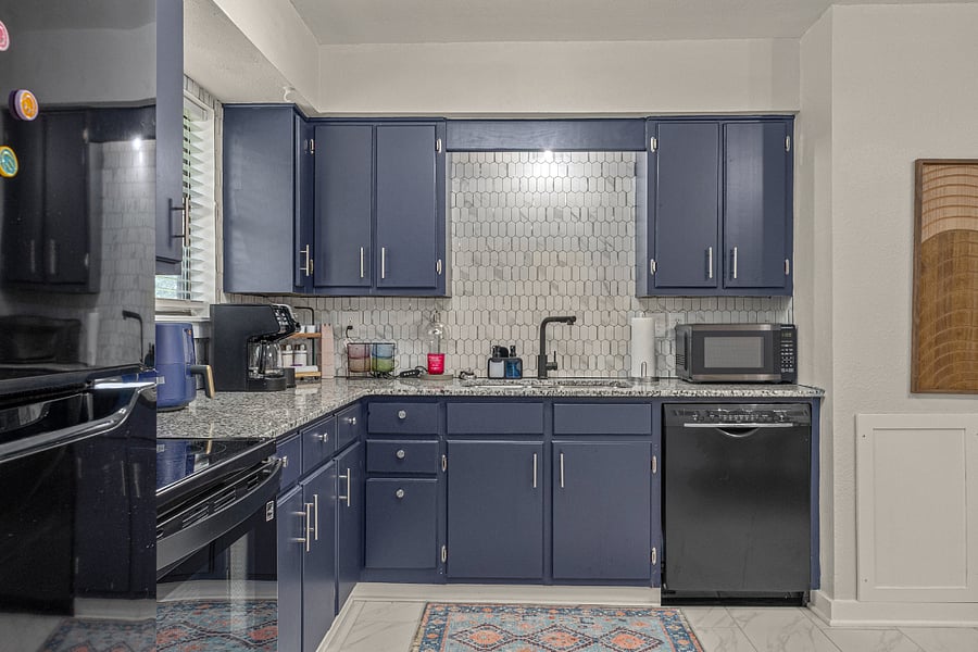 Furnished Finder property 874603_1 photo 11