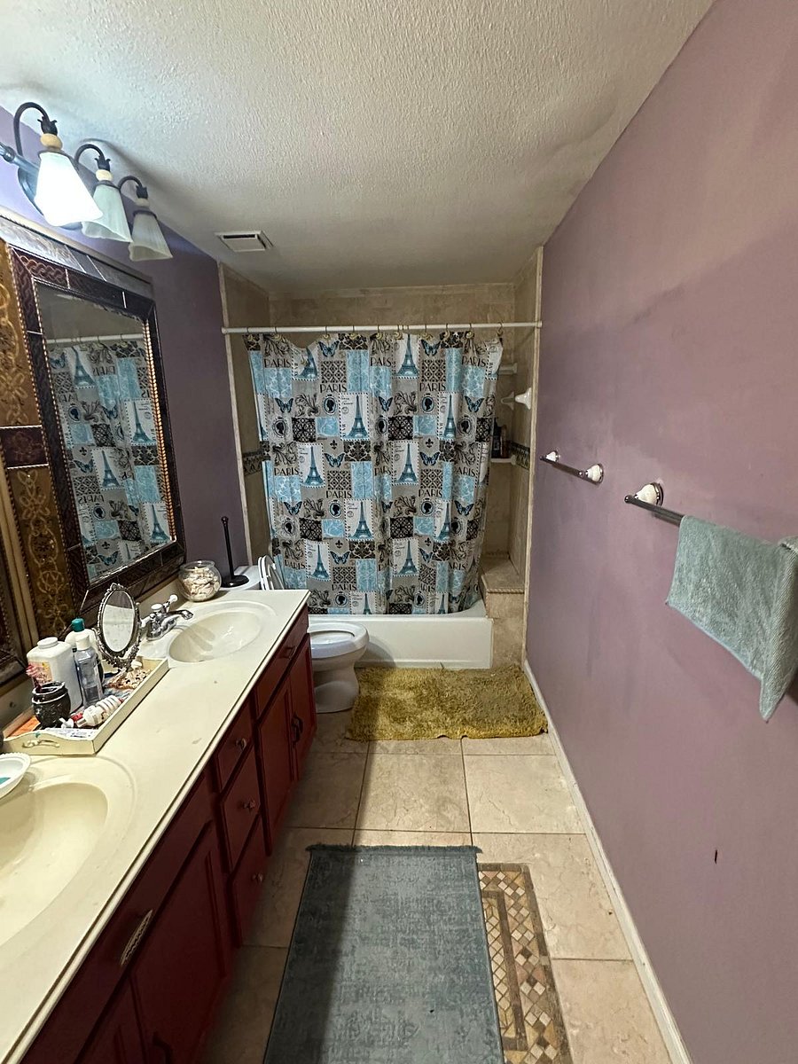 Furnished Finder property 874610_1 photo 12