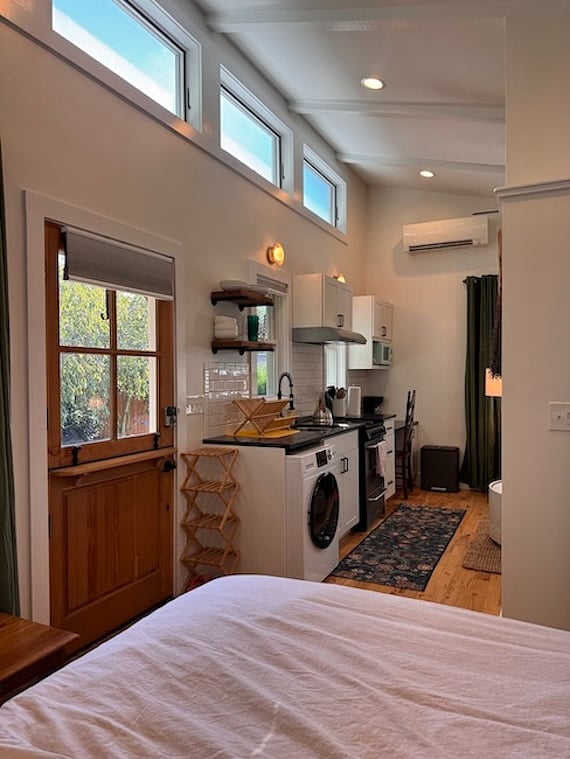 Furnished Finder property 874623_1 photo 8