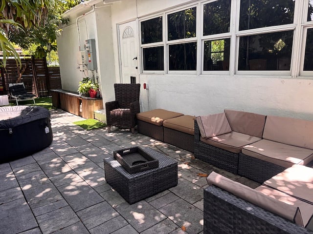 Furnished Finder property 874653_1 photo 13