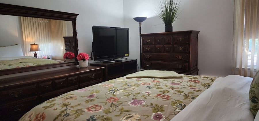 Furnished Finder property 874701_1 photo 3