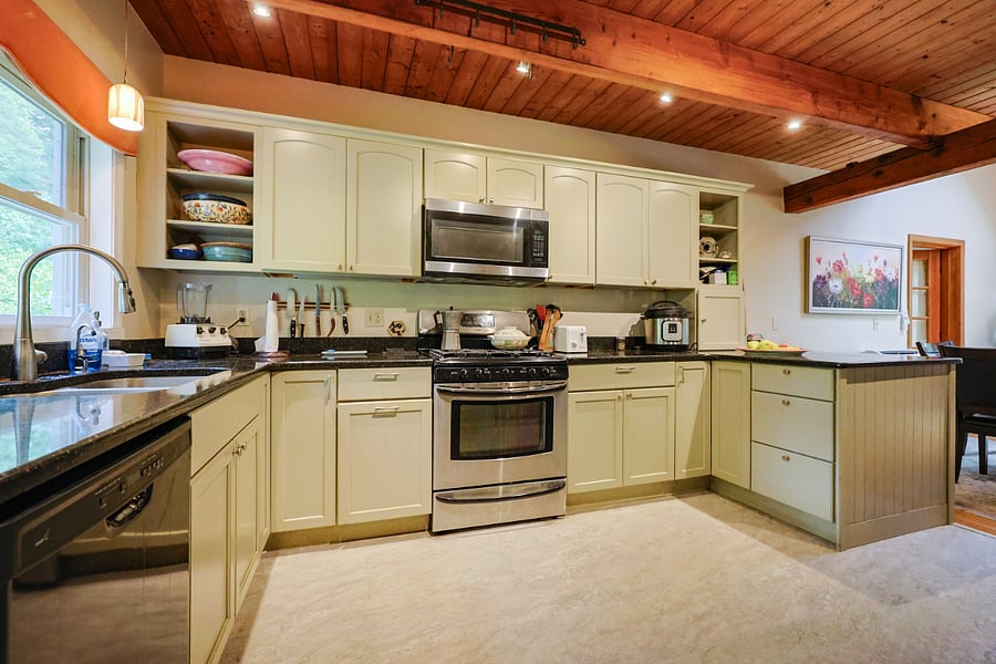 Updated kitchen with new appliances