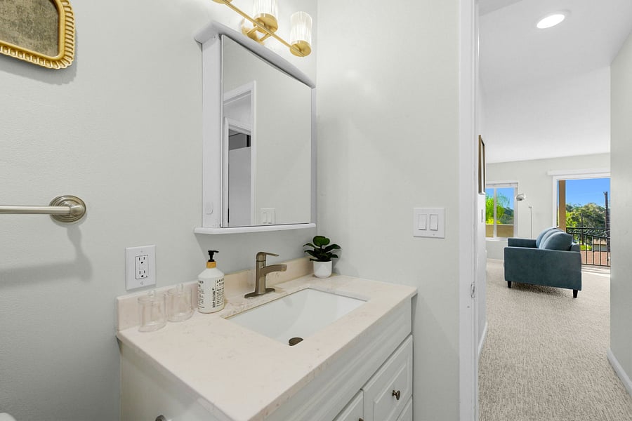 Furnished Finder property 874735_2 photo 25