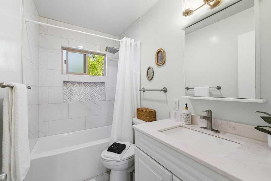 Furnished Finder property 874735_2 photo 28