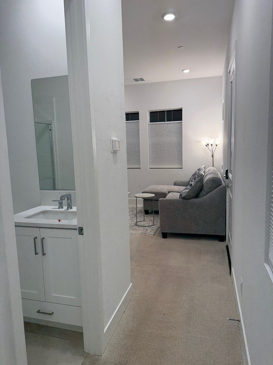 Furnished Finder property 874736_1 photo 15