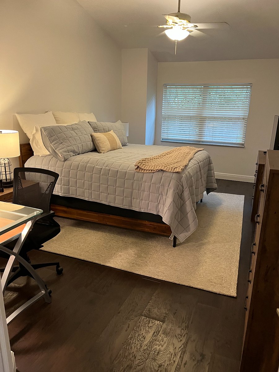 Master bedroom with en suite