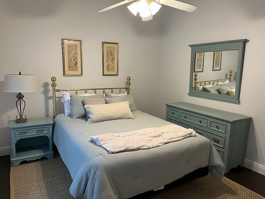 Second bedroom
