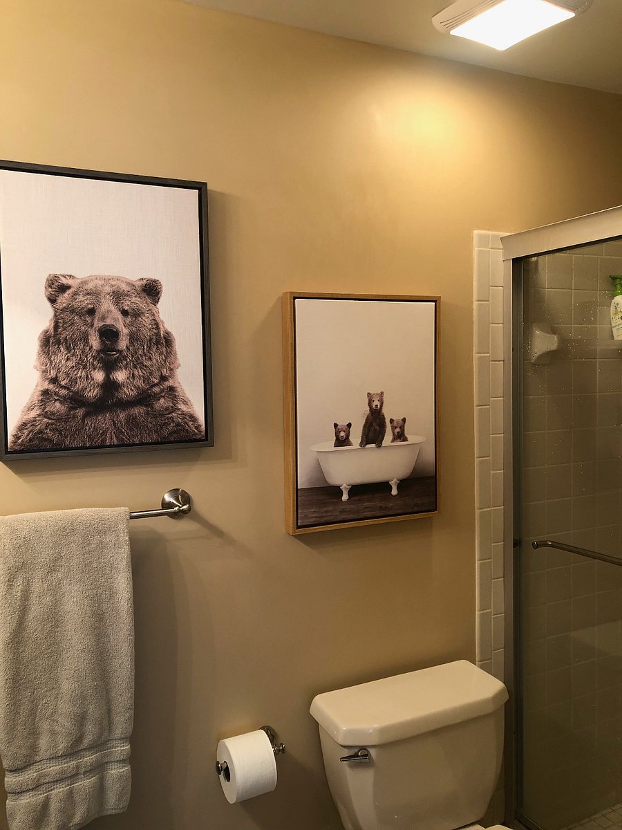 King Bedroom with Standing Shower