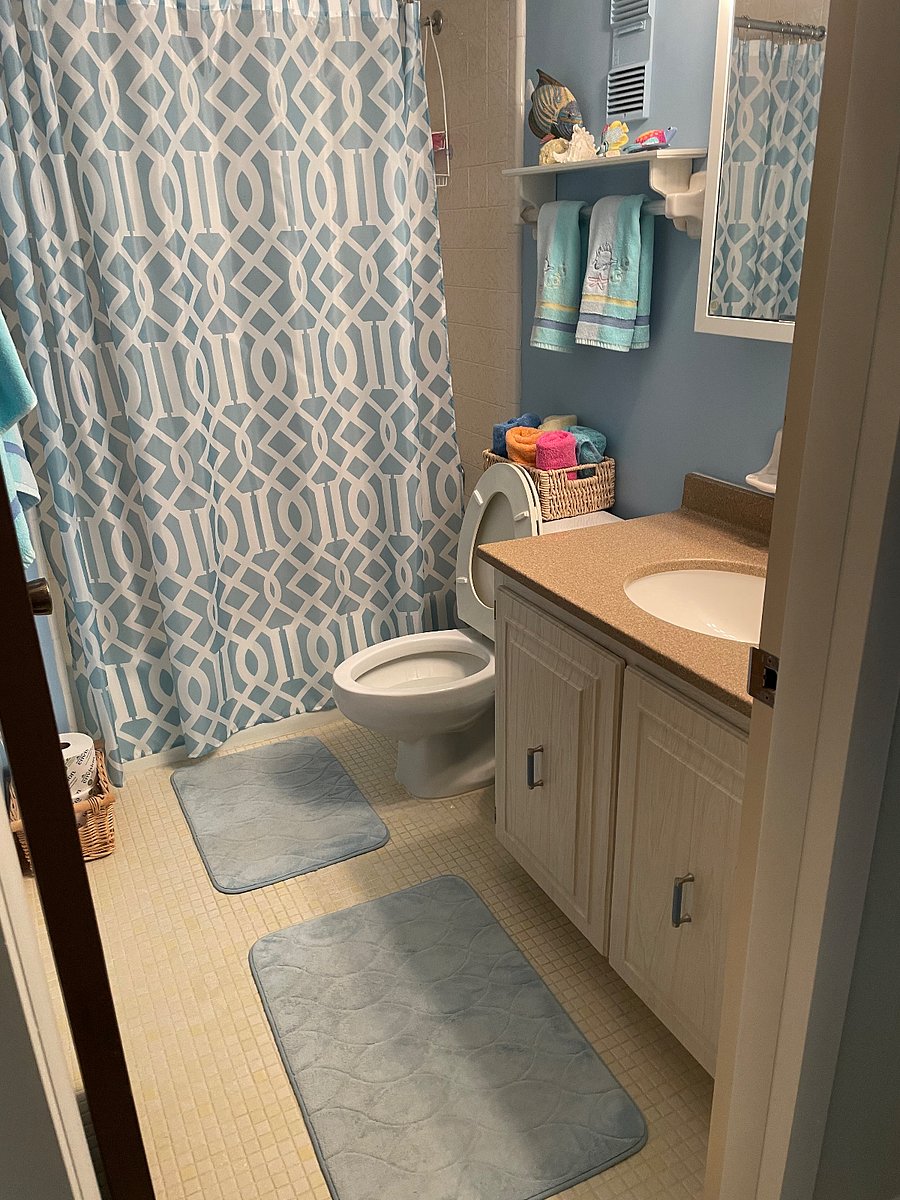 Bathroom #2