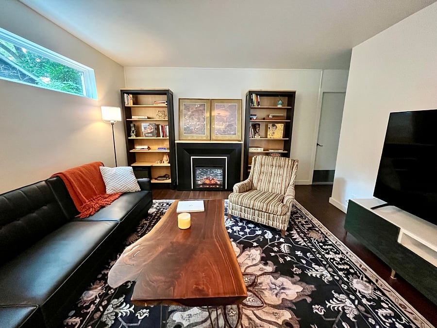 Cozy living room makes you feel at home