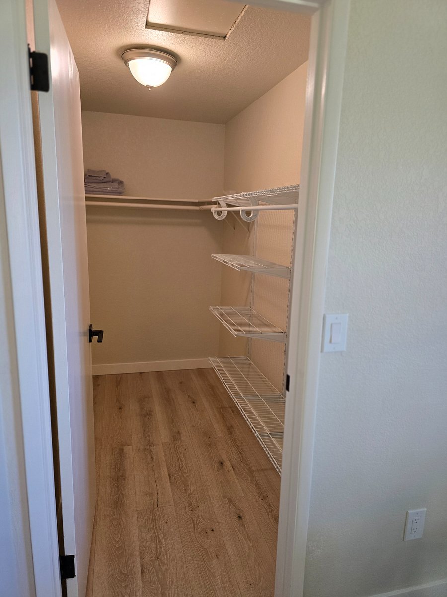 Master bedroom walk-in closet