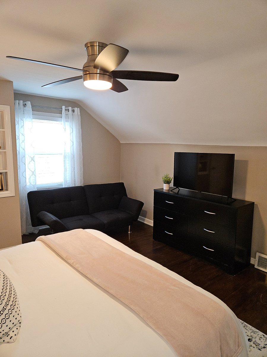 Furnished Finder property 874836_1 photo 11