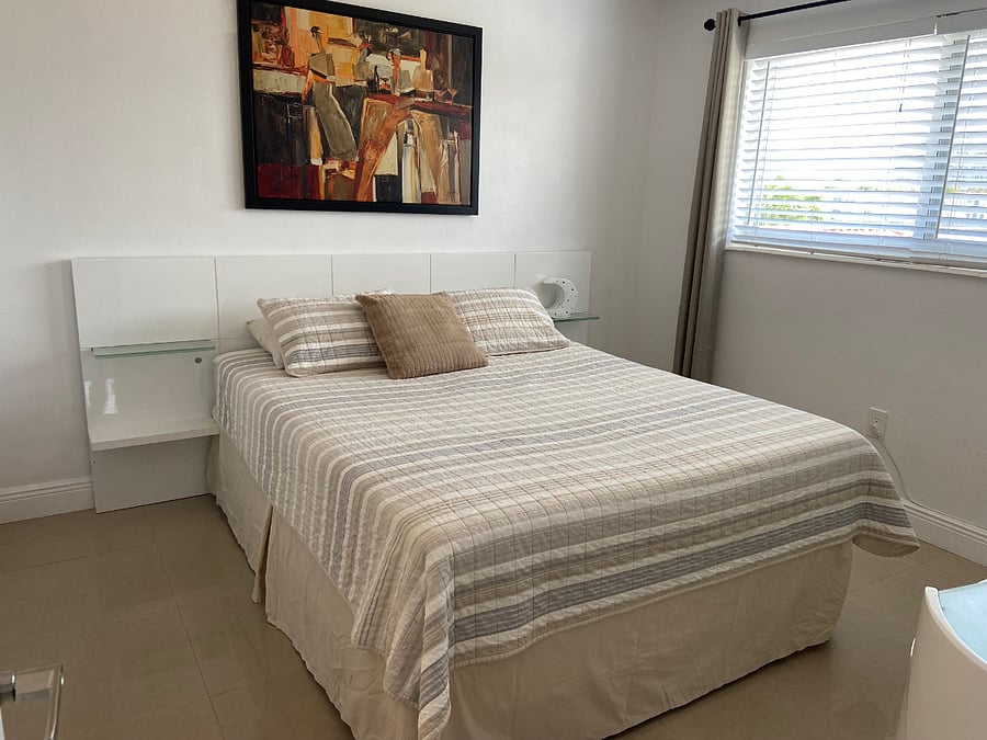 2nd bedroom