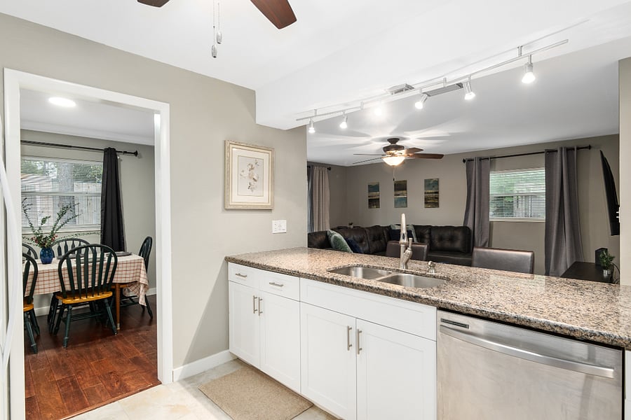 Furnished Finder property 874882_1 photo 10