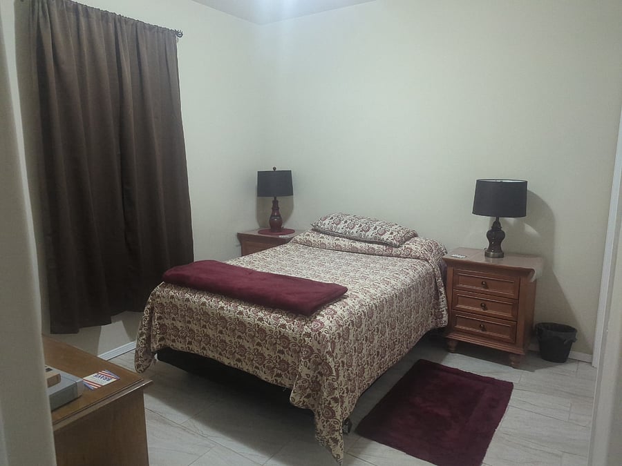 Furnished Finder property 874927_1 photo 16
