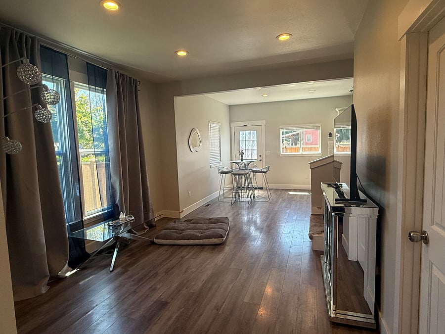 Furnished Finder property 874928_1 photo 8