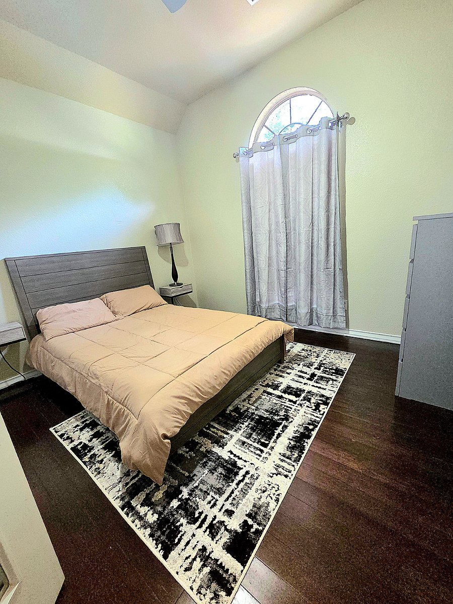 Furnished Finder property 874933_1 photo 19