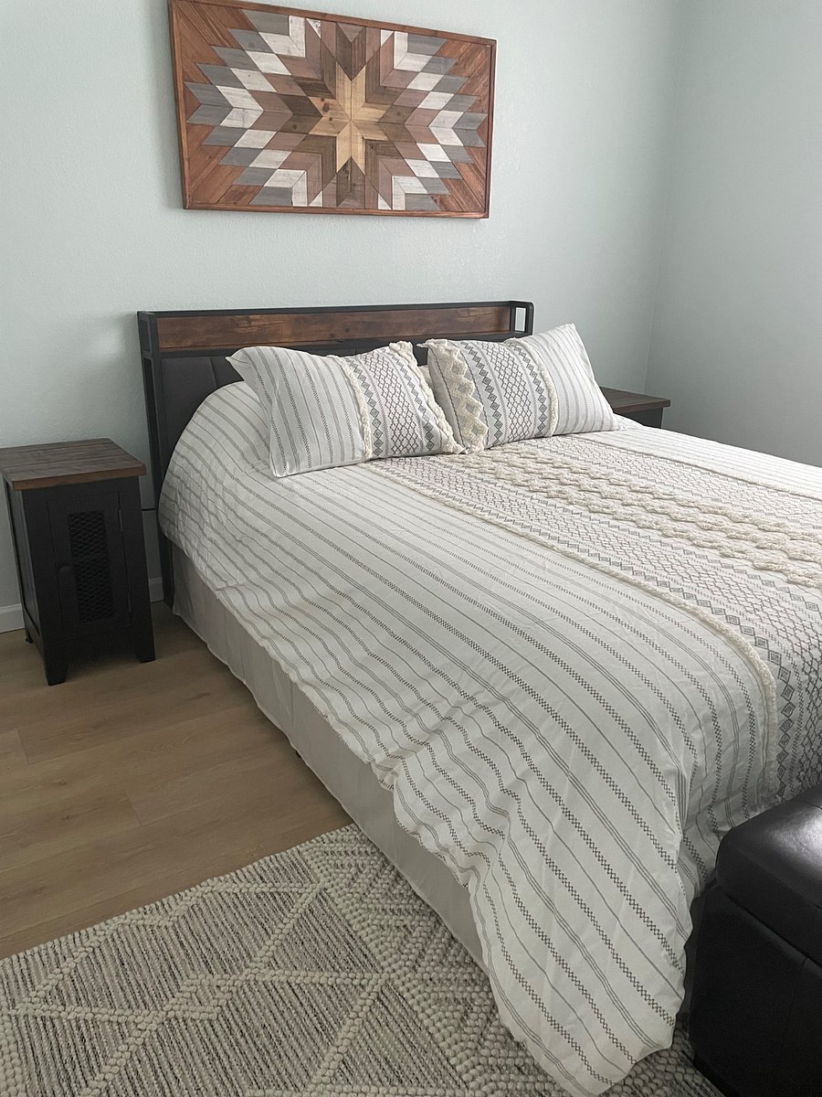 Furnished Finder property 874976_1 photo 12