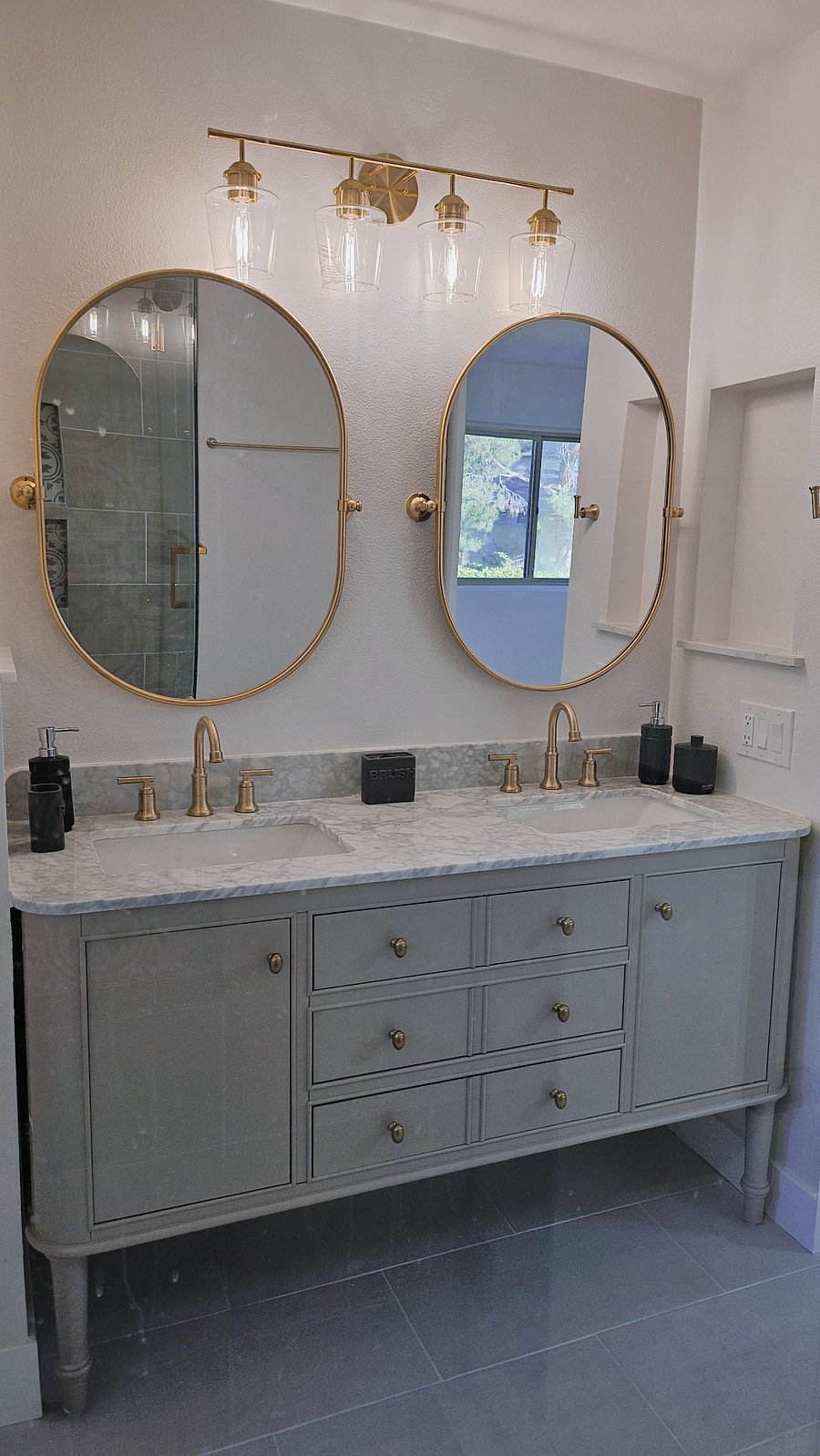 Furnished Finder property 874985_1 photo 26