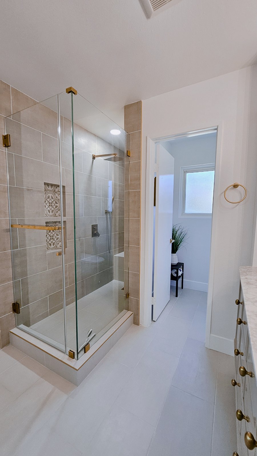 Furnished Finder property 874985_1 photo 27