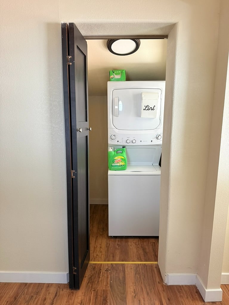 washer and dryer 