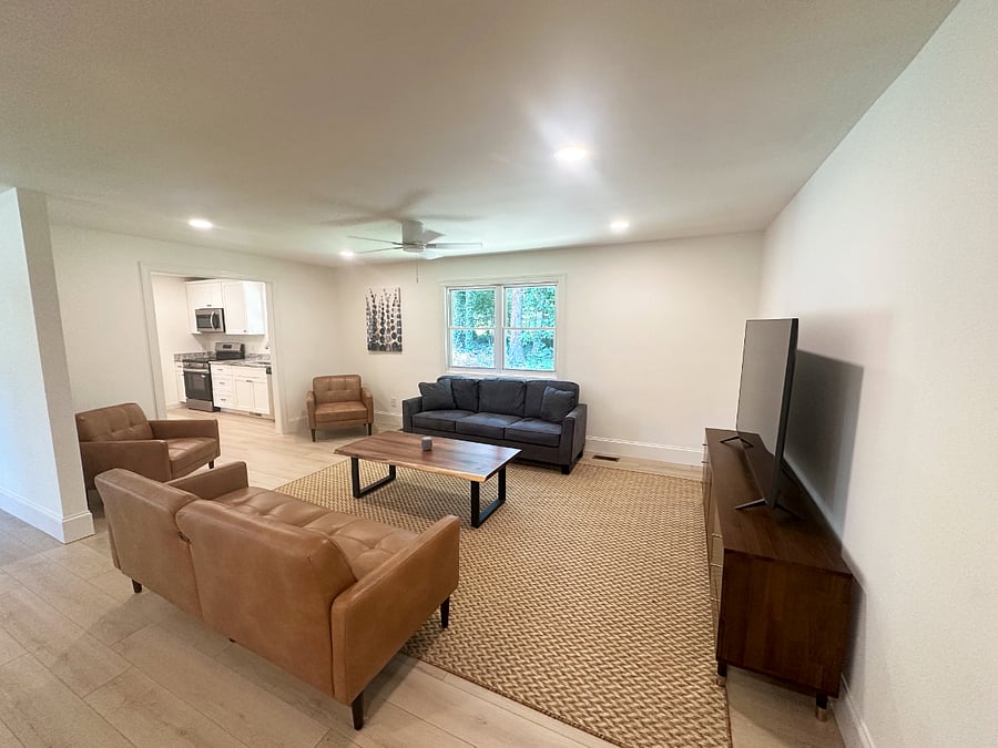 Furnished Finder property 875026_1 photo 9