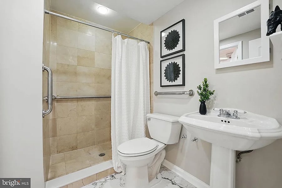 Furnished Finder property 875050_1 photo 12