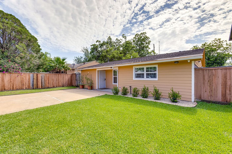 Furnished Finder property 875060_1 photo 24