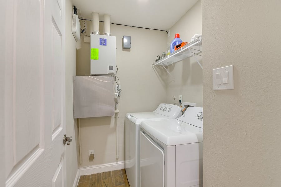Furnished Finder property 875060_1 photo 20