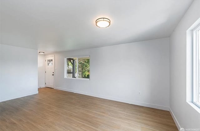 Furnished Finder property 875062_1 photo 3