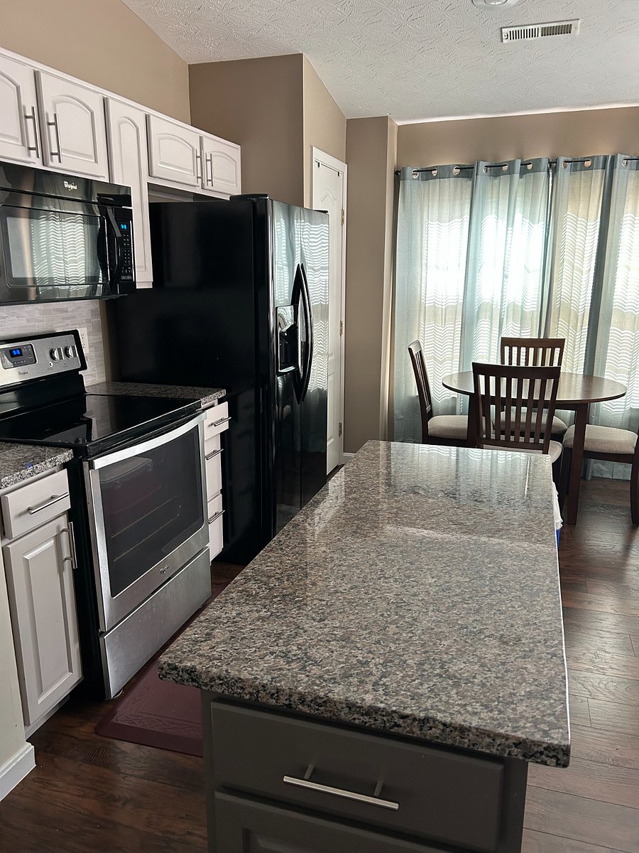 Furnished Finder property 875095_1 photo 6