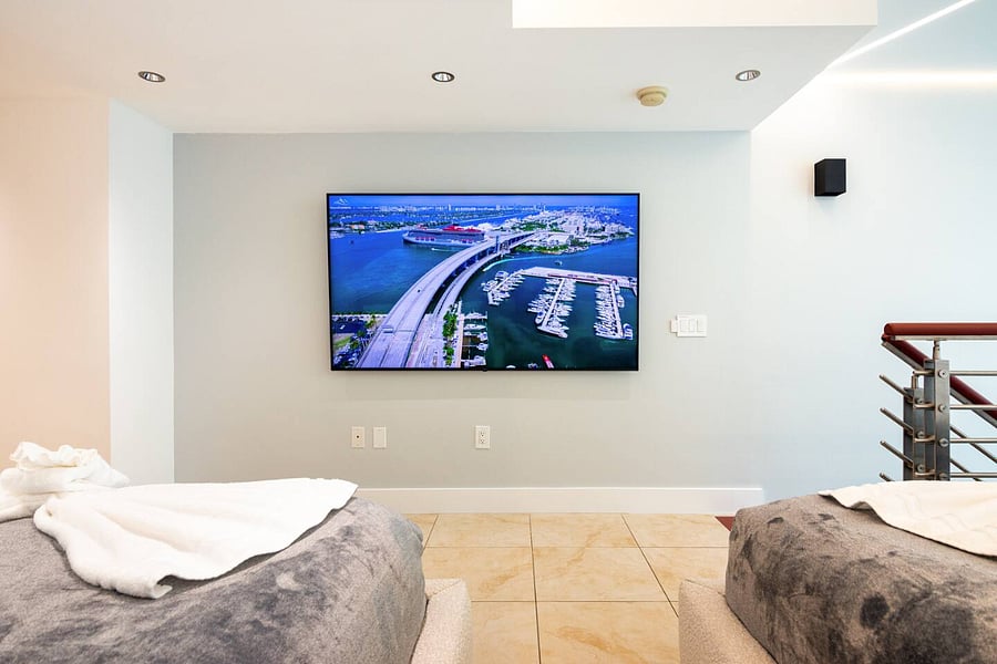 75 inch TV