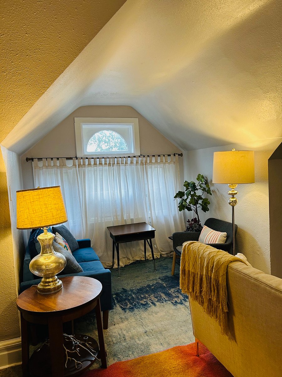 Furnished Finder property 875106_1 photo 9