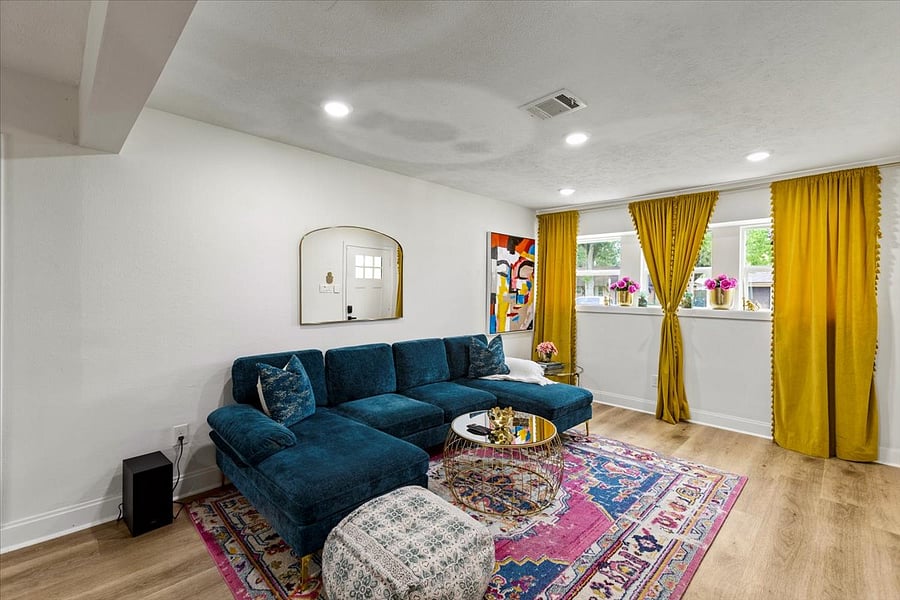 Furnished Finder property 875120_1 photo 7