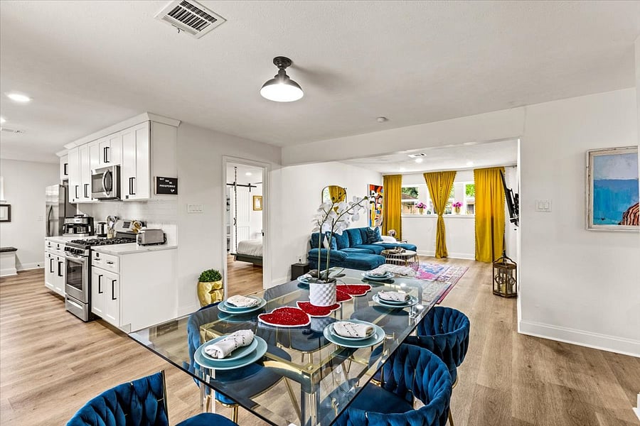 Furnished Finder property 875120_1 photo 26