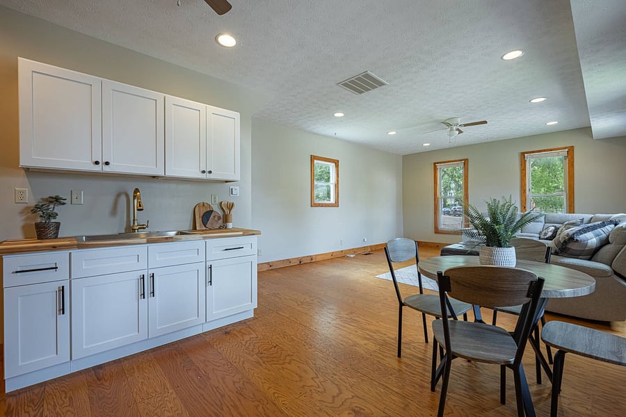 Furnished Finder property 875136_1 photo 4