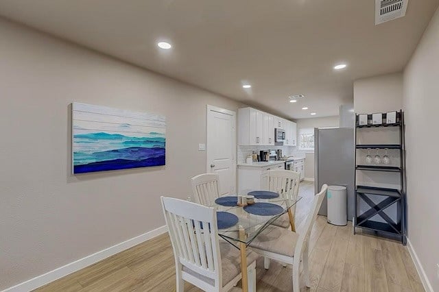 Furnished Finder property 875139_1 photo 3