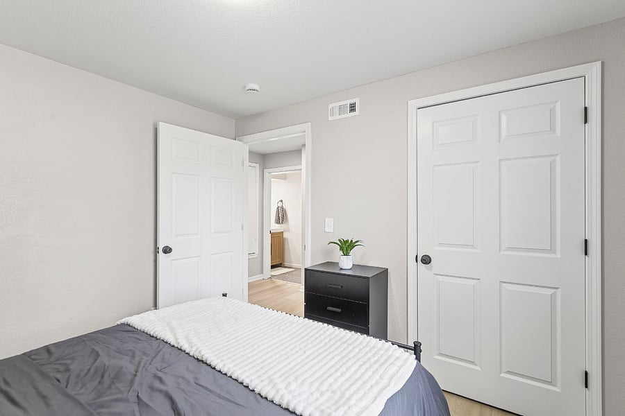 Furnished Finder property 875147_1 photo 24