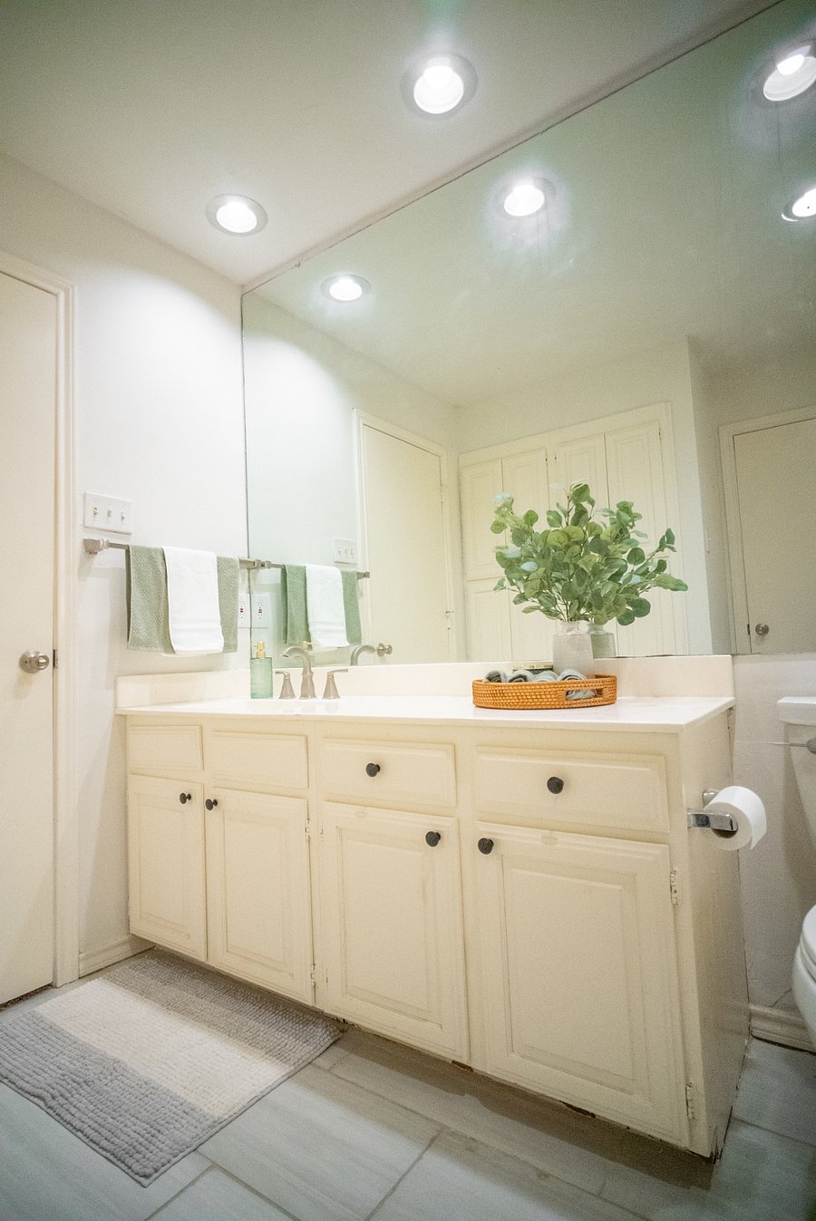 Downstairs Bathroom