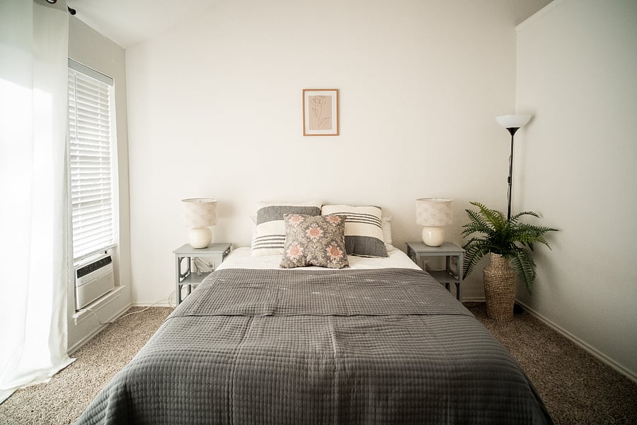 Bedroom 2 (upstairs)