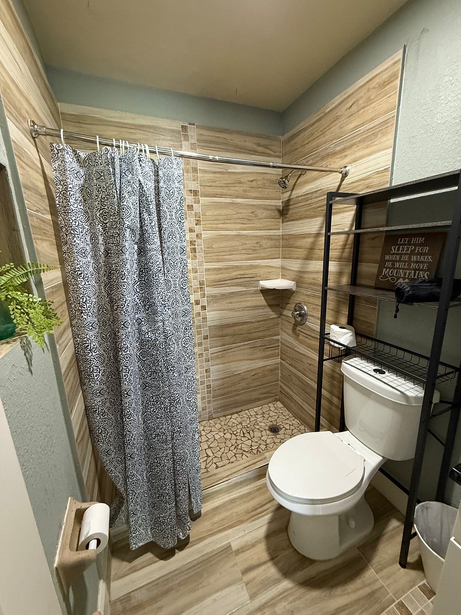 Furnished Finder property 875152_1 photo 9