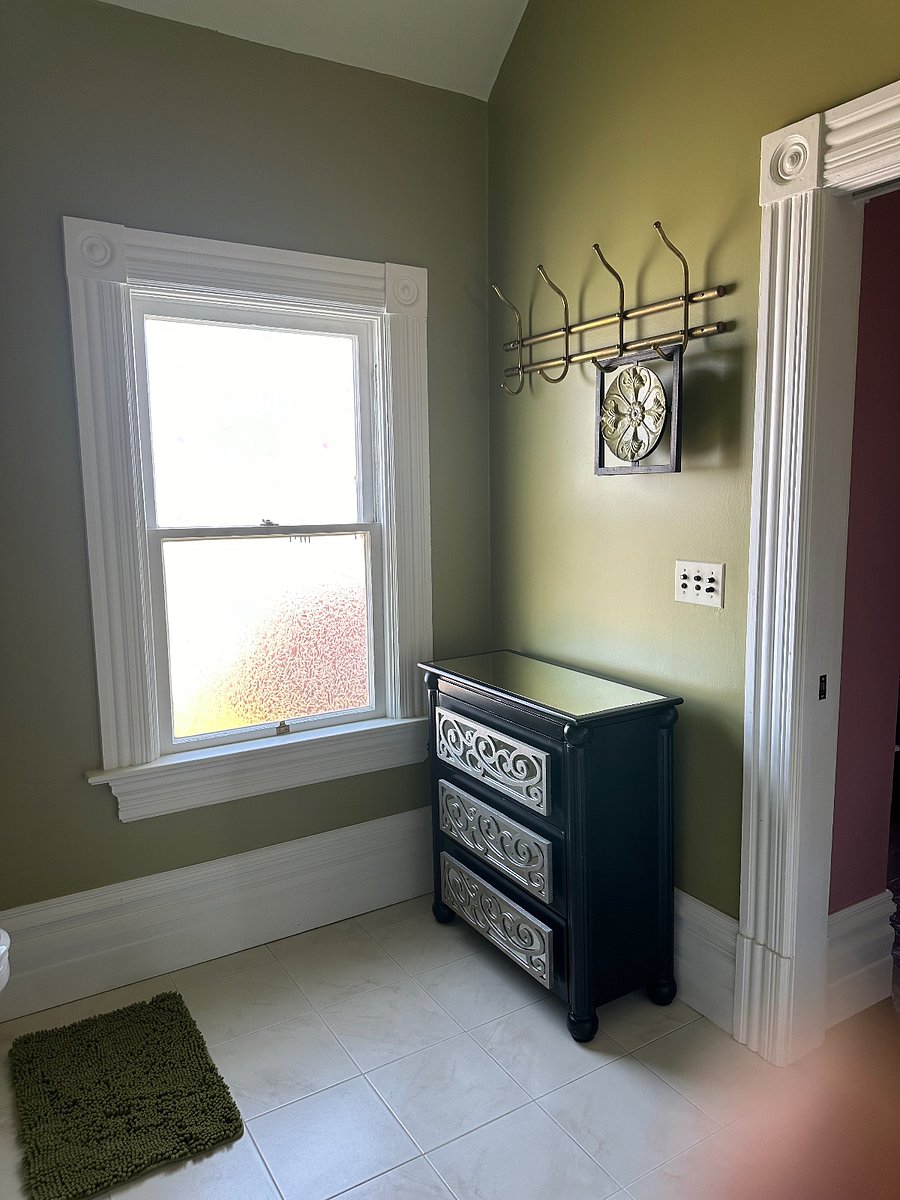 Furnished Finder property 875161_1 photo 4