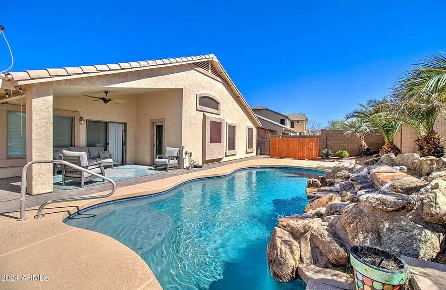 Furnished Finder property 875165_1 photo 18