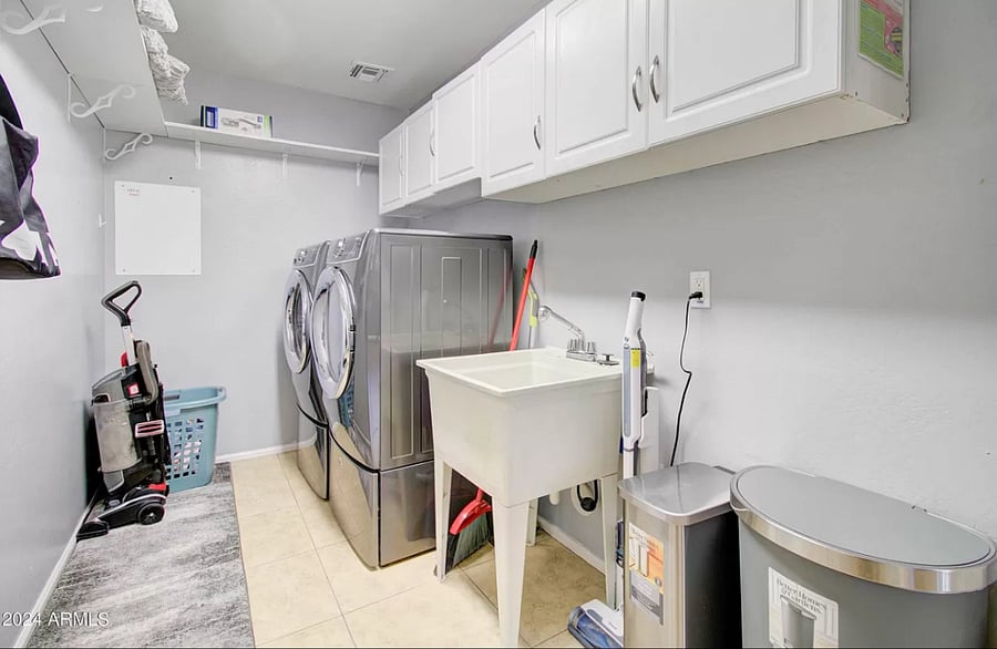 Furnished Finder property 875165_1 photo 22