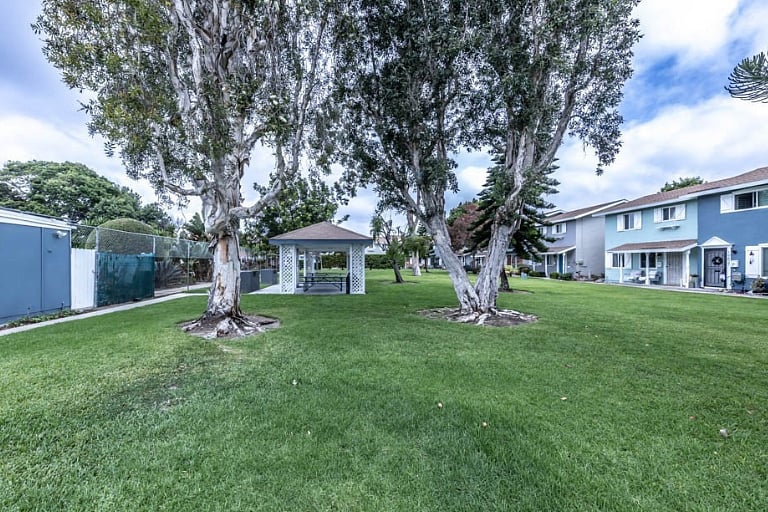 Furnished Finder property 875171_2 photo 11