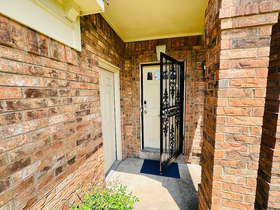 Furnished Finder property 875180_1 photo 36