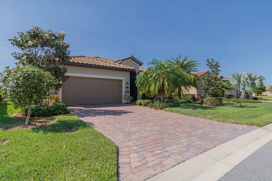 Furnished Finder property 875189_1 photo 5